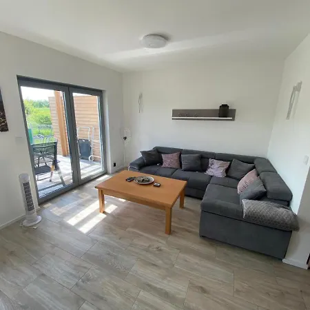 Dino Semesterbostad *