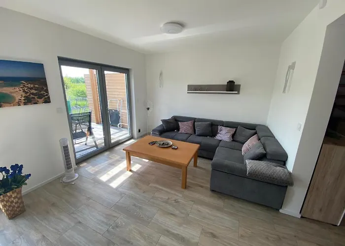 Dino Semesterbostad *